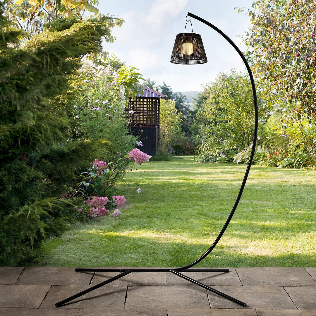 CamdenLuxe™ – Lanterne Solaire Rotin Élégante avec Support