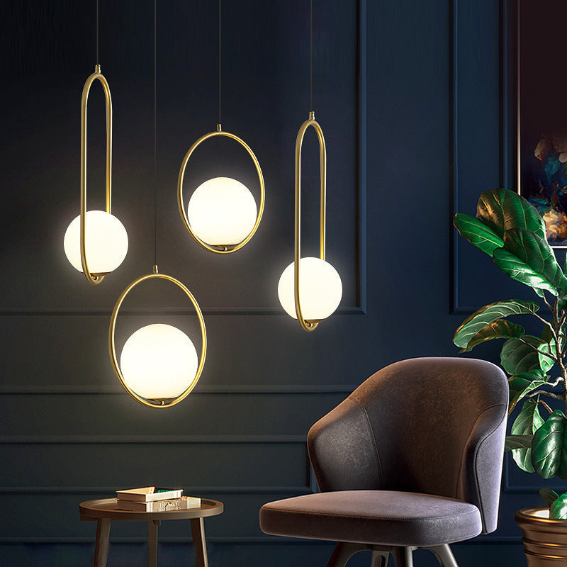 BrumeLumi™ – Lustre Élégant en Verre Satiné