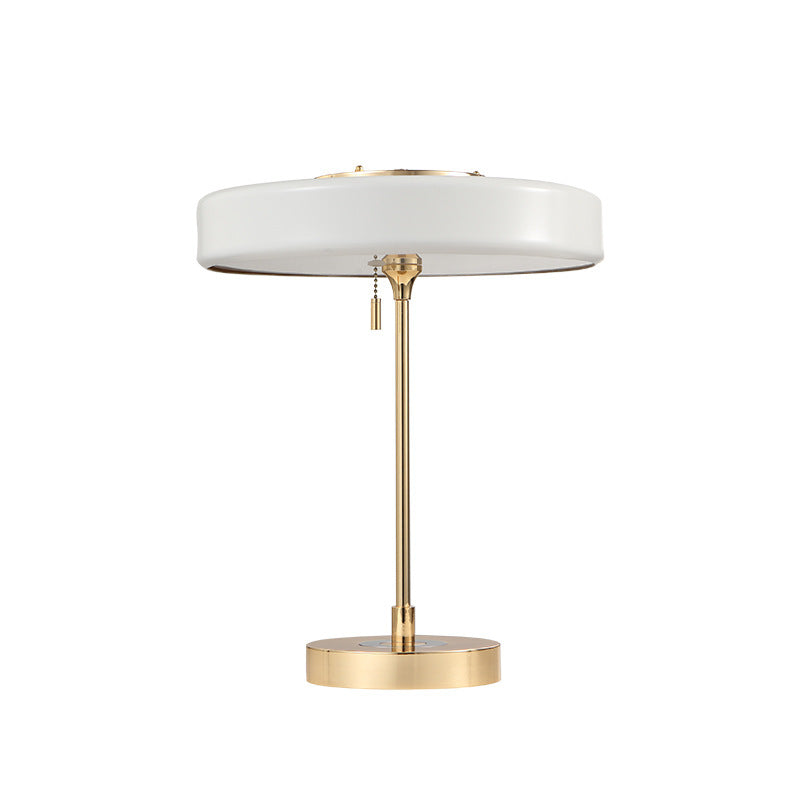 NordiqueÉpoque™ – Lampe de Table Élégante et Intemporelle