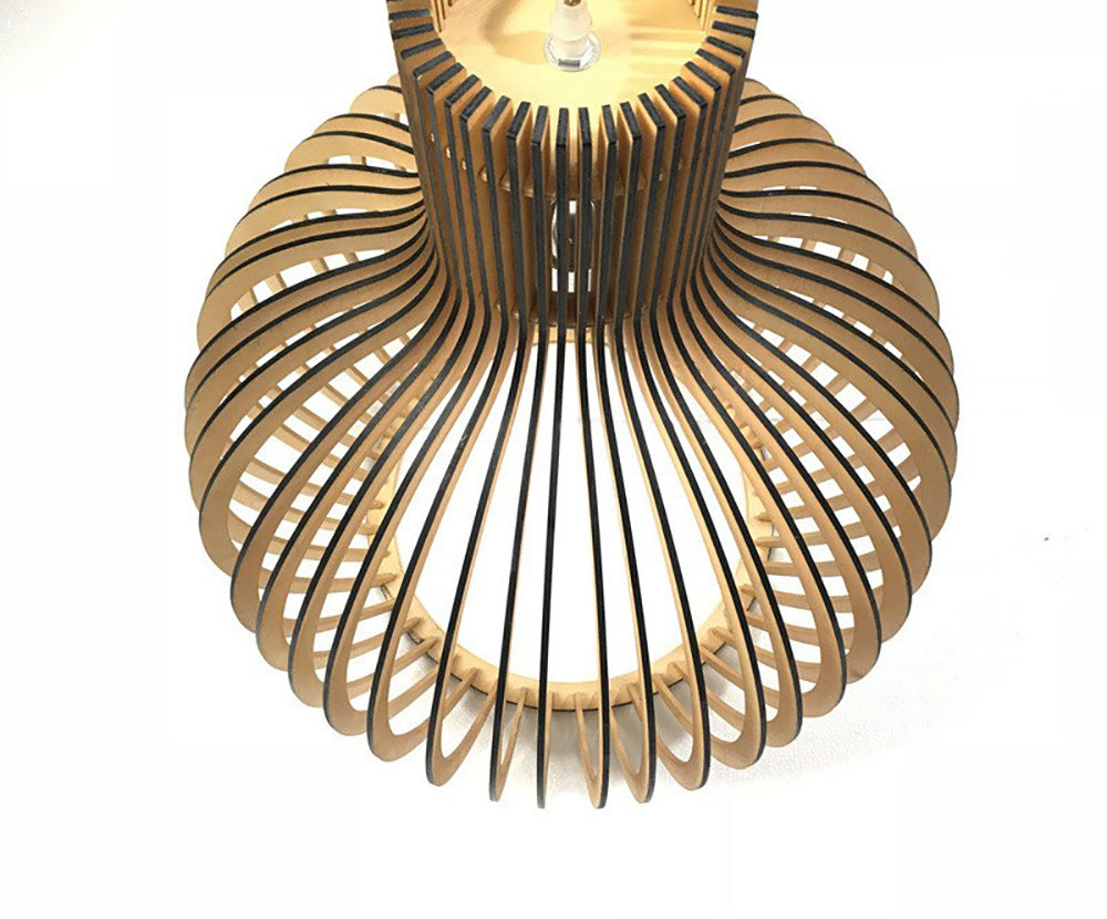 ÉcorceLumi™ – Éclairage Suspendu en Bois Sculpté