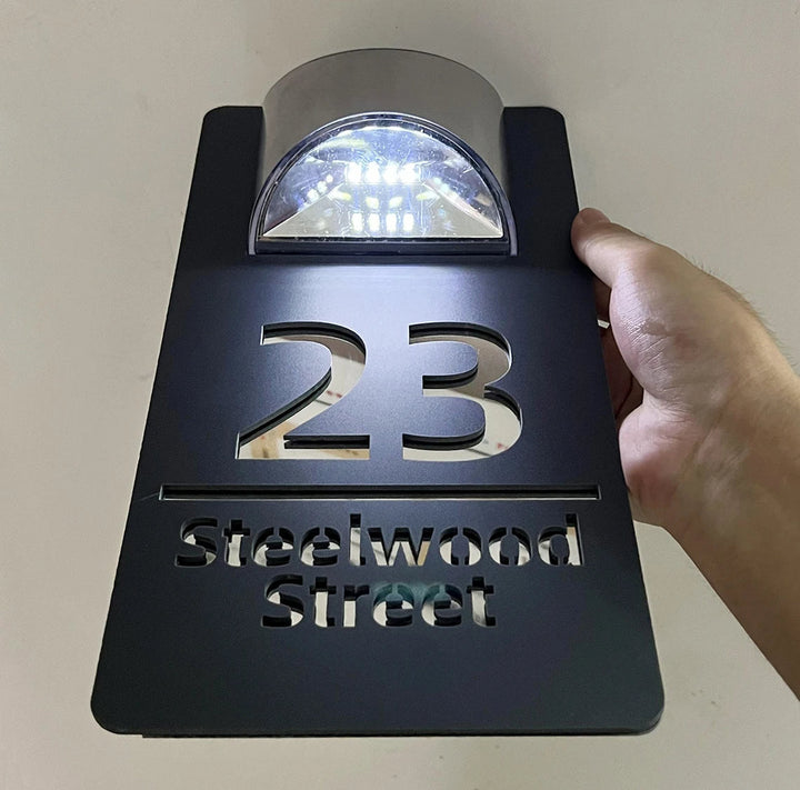 SolarGlow™ Plaque – Panneau Solaire Personnalisé Gravé