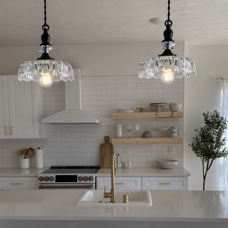 ÉclatFleur™ – Lampe Suspendue Florale et Raffinée
