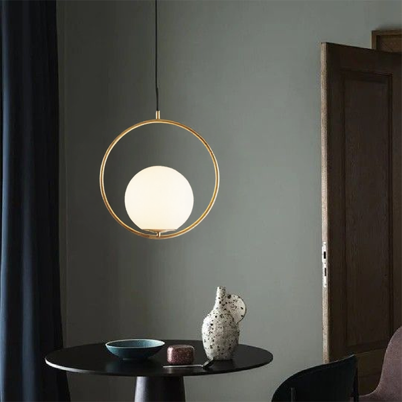 BrumeLumi™ – Lustre Élégant en Verre Satiné