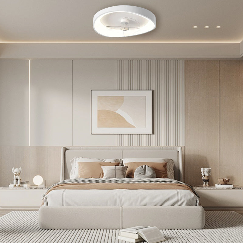 NeutraFan™ – Plafonnier Ventilateur Blanc au Style Épuré