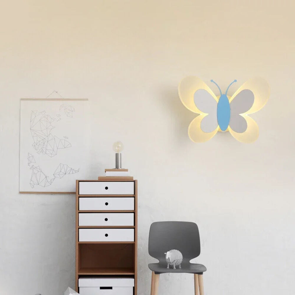 Éclat Aérien™ – Lampe Murale LED Style Papillon