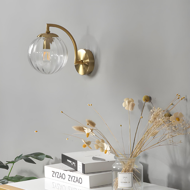 NordiVerre™ – Applique Murale Élégante à Effet Vitrail