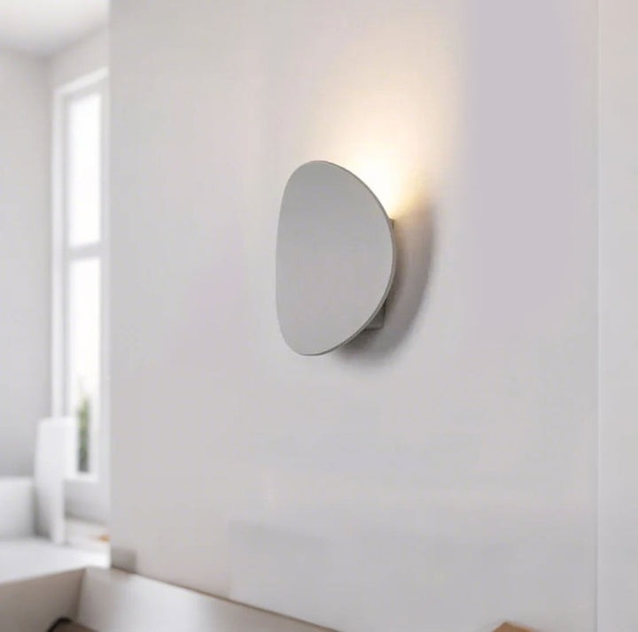 AluNord™ – Applique Murale Créative et Moderne