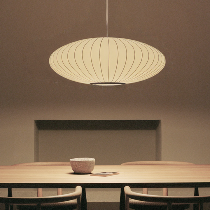 Élanterne™ – Lustre Chic Inspiré de la Lanterne Classique