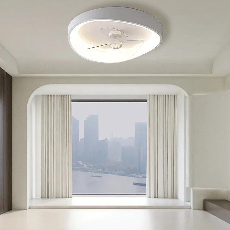 NeutraFan™ – Plafonnier Ventilateur Blanc au Style Épuré