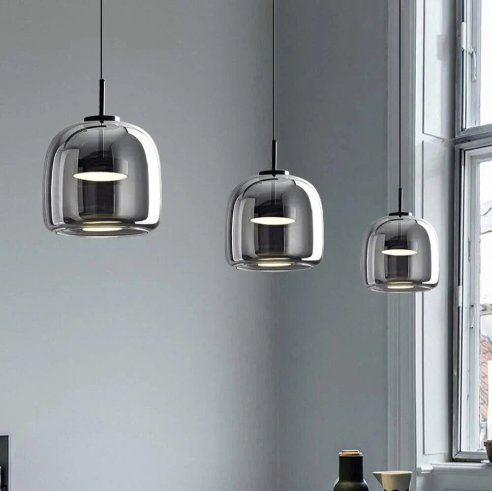 NoctaLumi™ – Lampe Pendante Sombre au Design Raffiné