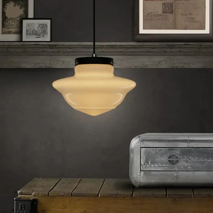 BrumeLumi™ – Suspension Élégante au Charme Rétro