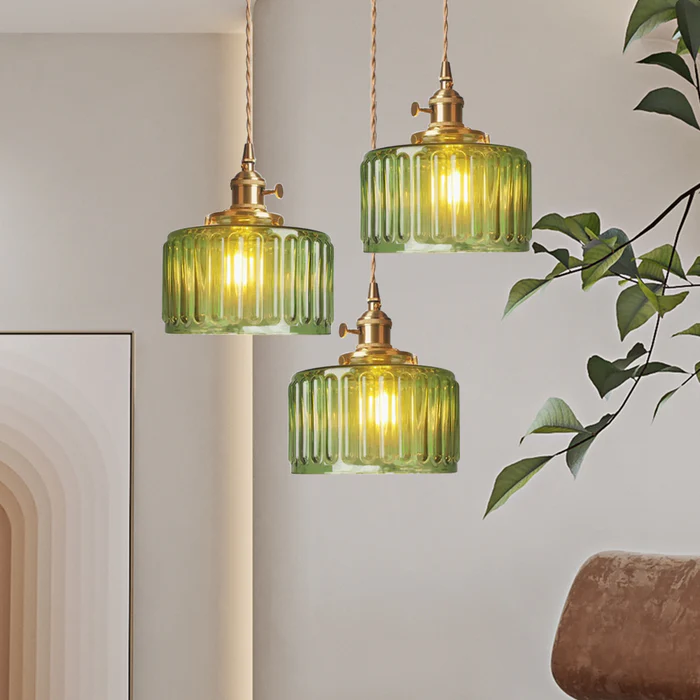 ChâteauLumi™ – Suspension Cristal au Charme Classique