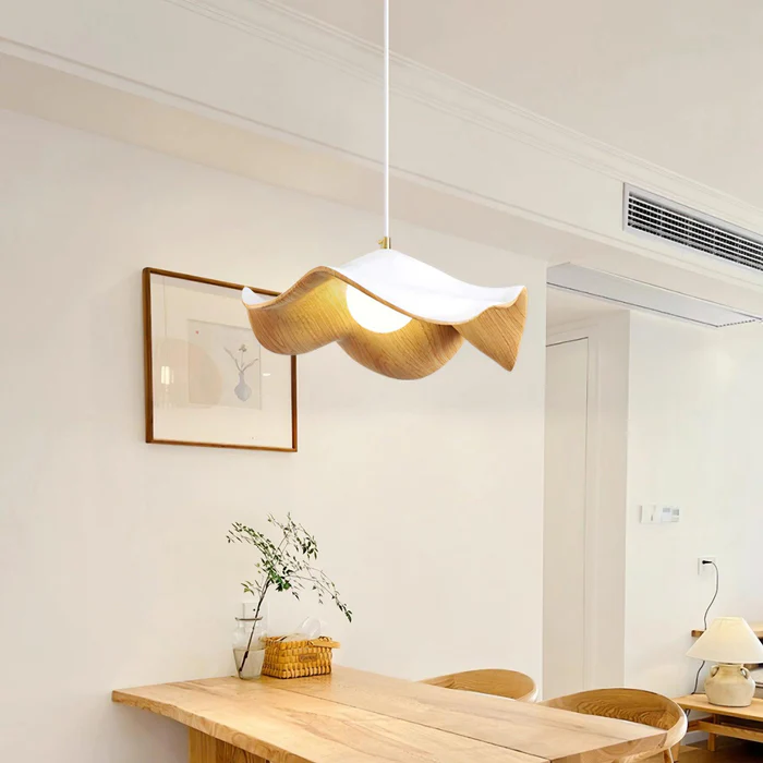 BoisSingulier™ – Suspension en Bois Unique et Élégante