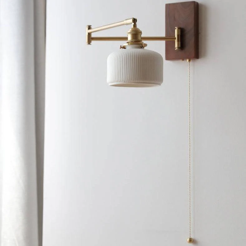 ÉcoAngle™ – Applique Orientable en Bois Naturel