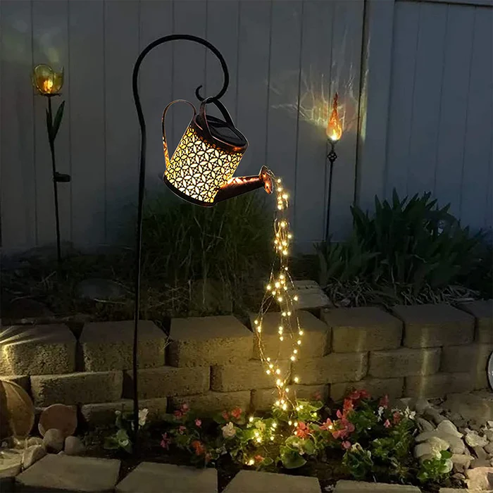 MagiLume™ – Lampe Extérieure Solaire au Style Féérique