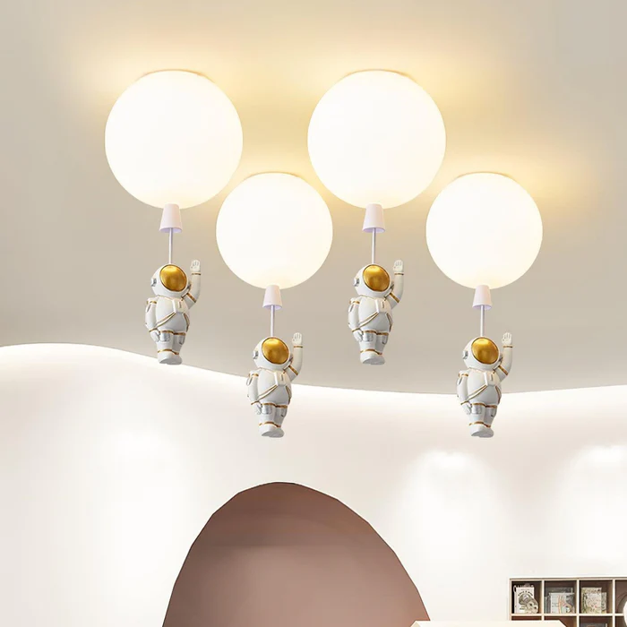 GalaxiLight™ – Éclairage Astronaute Suspendu avec LED