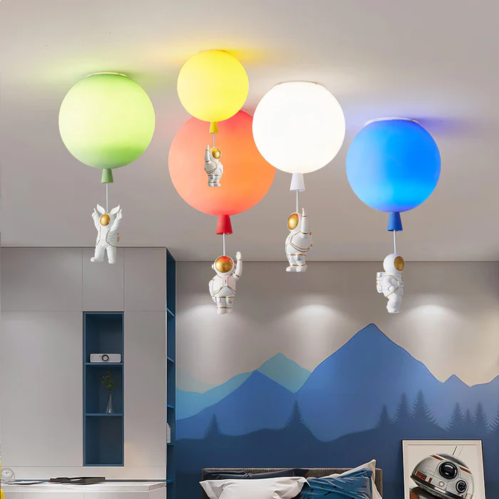 GalaxiLight™ – Éclairage Astronaute Suspendu avec LED