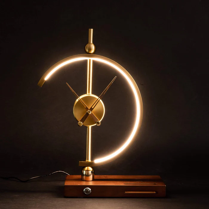 ChronoLuxe™ – Lampe Horloge Élégante et Moderne