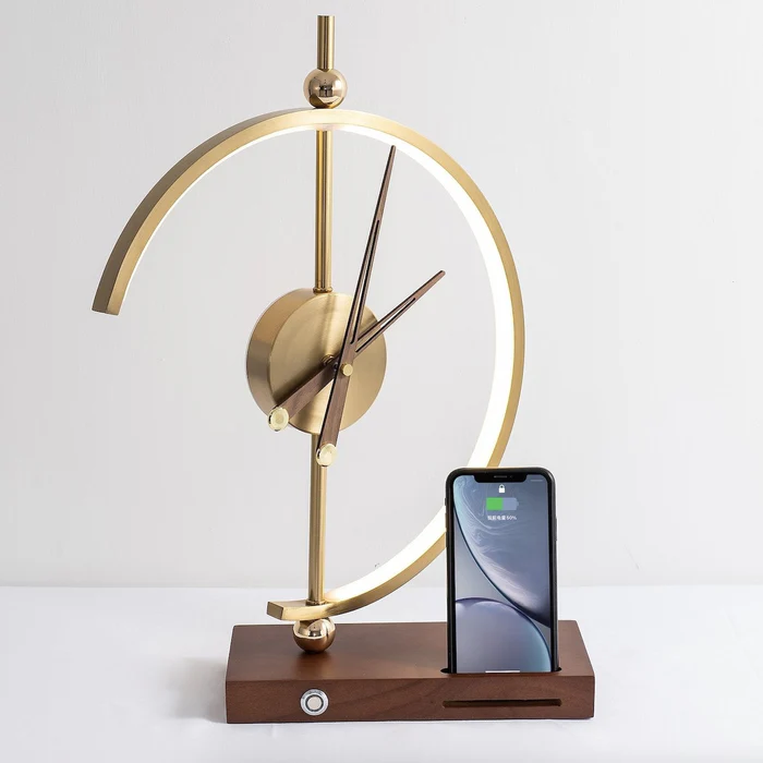 ChronoLuxe™ – Lampe Horloge Élégante et Moderne