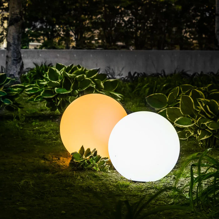 OrbiLume™ – Bulle de Lumière Solaire pour Extérieur