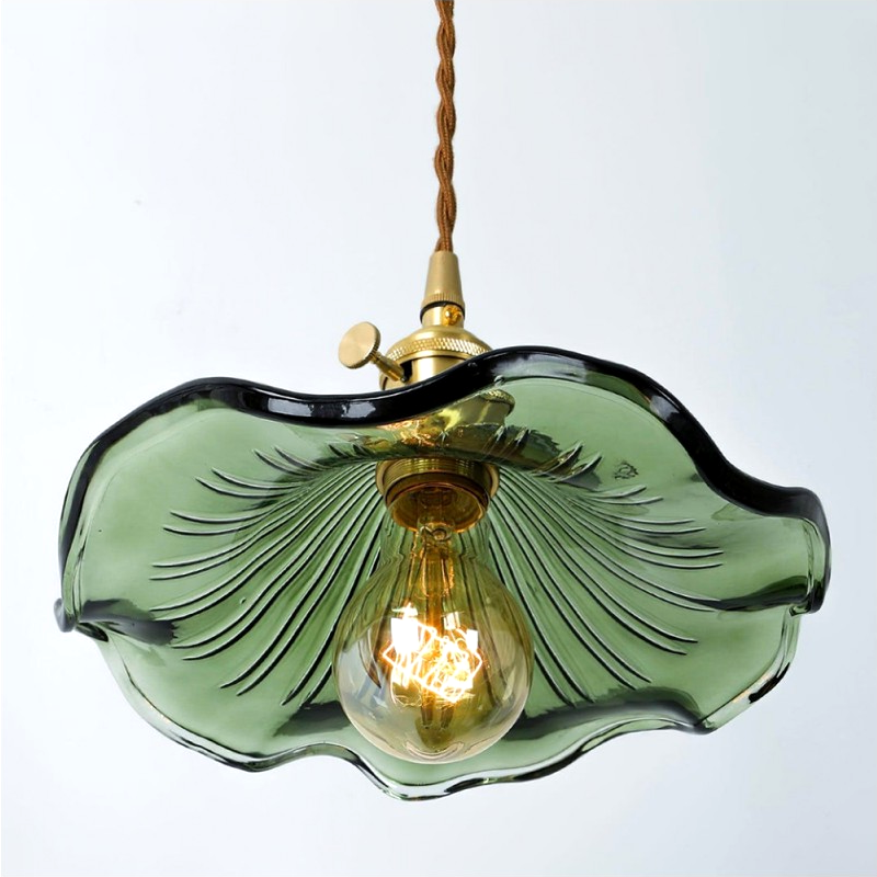 HibiLustre™ – Luminaire Pétale au Style Rétro