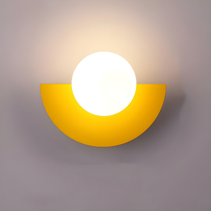 VerraLume™ – Applique LED en Verre Teinté au Style Scandinave