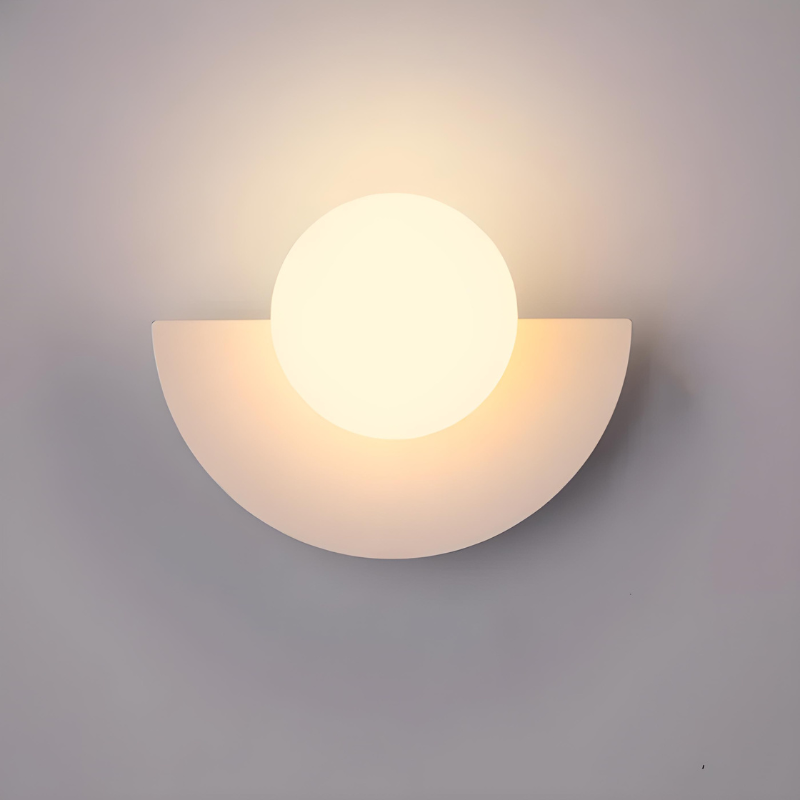 VerraLume™ – Applique LED en Verre Teinté au Style Scandinave