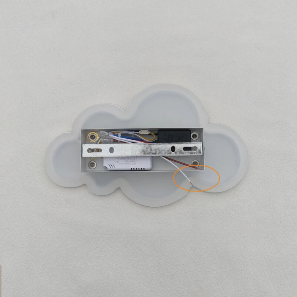 LumiCloud™ – Applique Enfant Tactile en Nuage Apaisant
