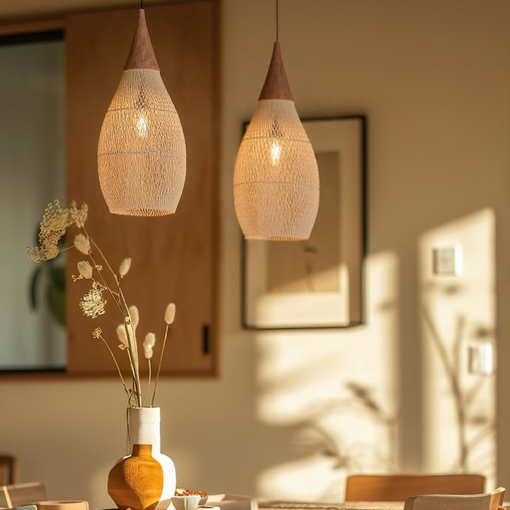 RattaLuxe™ – Lustre Vintage en Rotin Tressé