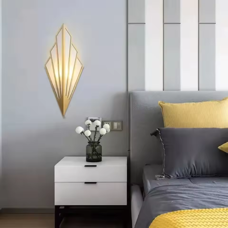 Épurea™ – Lampe Murale Design Discret