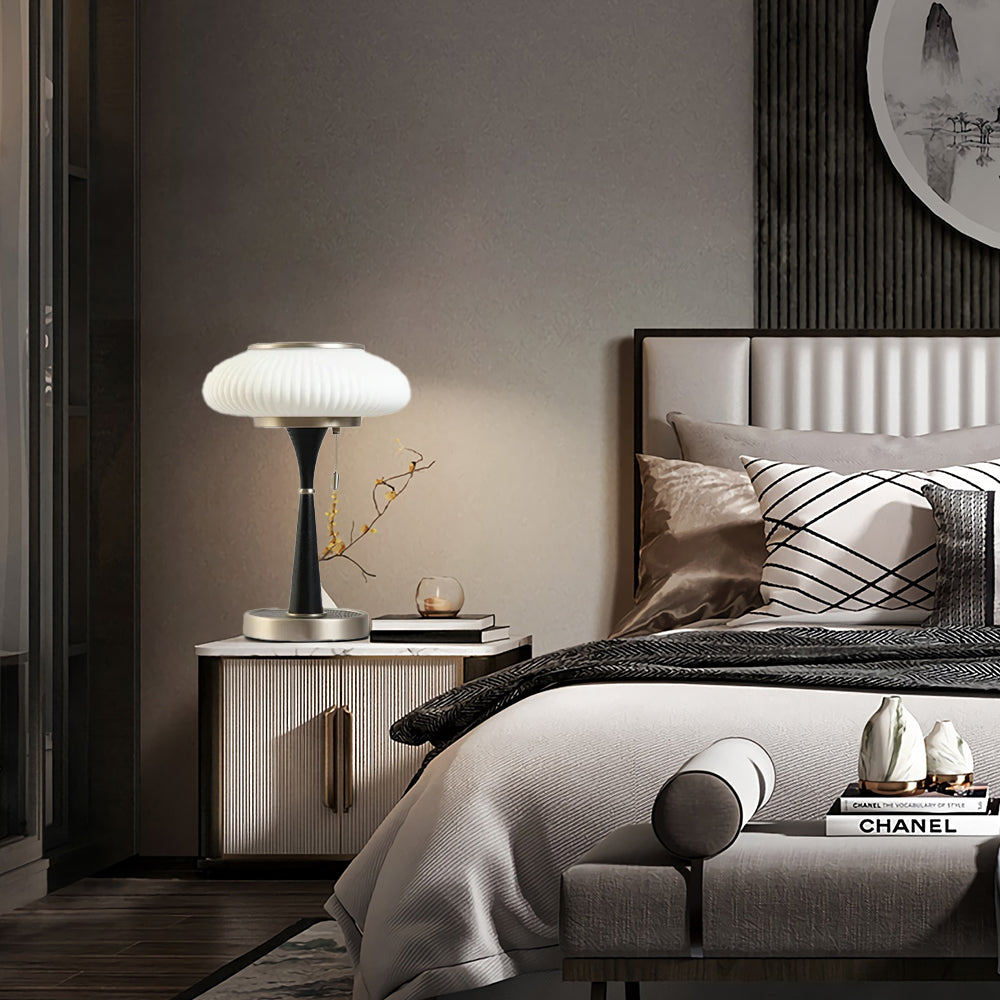 MatsuChic™ – Lampe de Table Élégante Inspirée du Matsutake