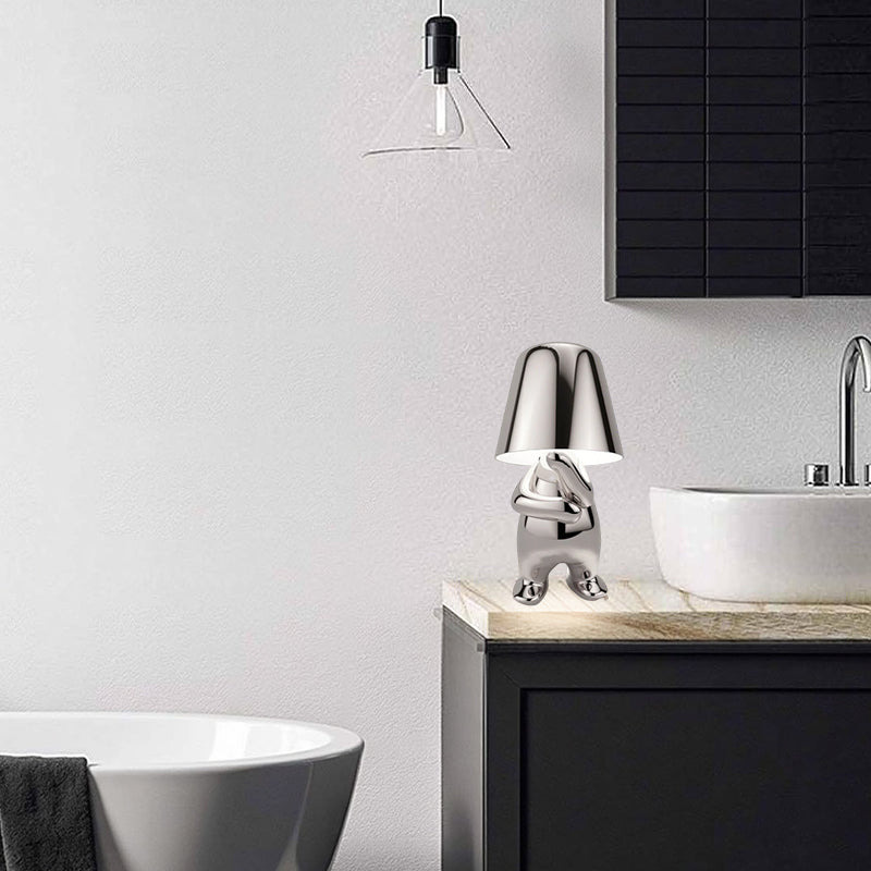 StatuLumi™ – Lampe LED Artistique avec Sculpture Dorée