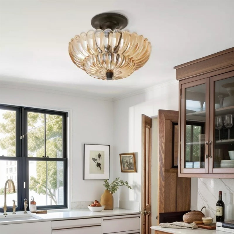 LumiVintage™ – Plafonnier Verre Ambre et Design Fusion