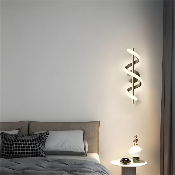 GoldLine™ – Applique Murale Moderne aux Finitions Élégantes