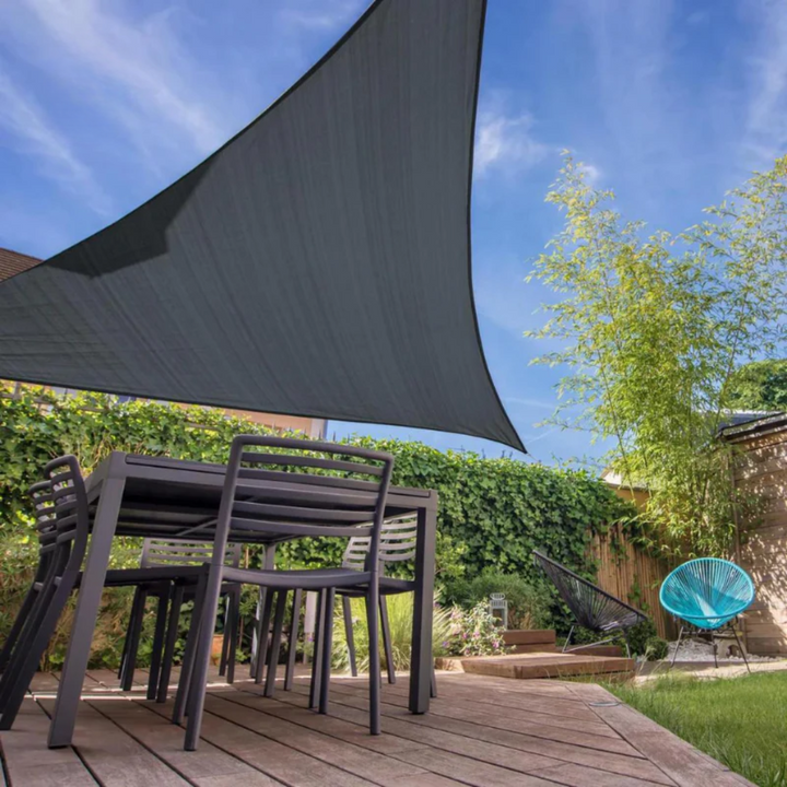 SunTri™ – Tissu d’Ombrage Triangulaire Haute Densité