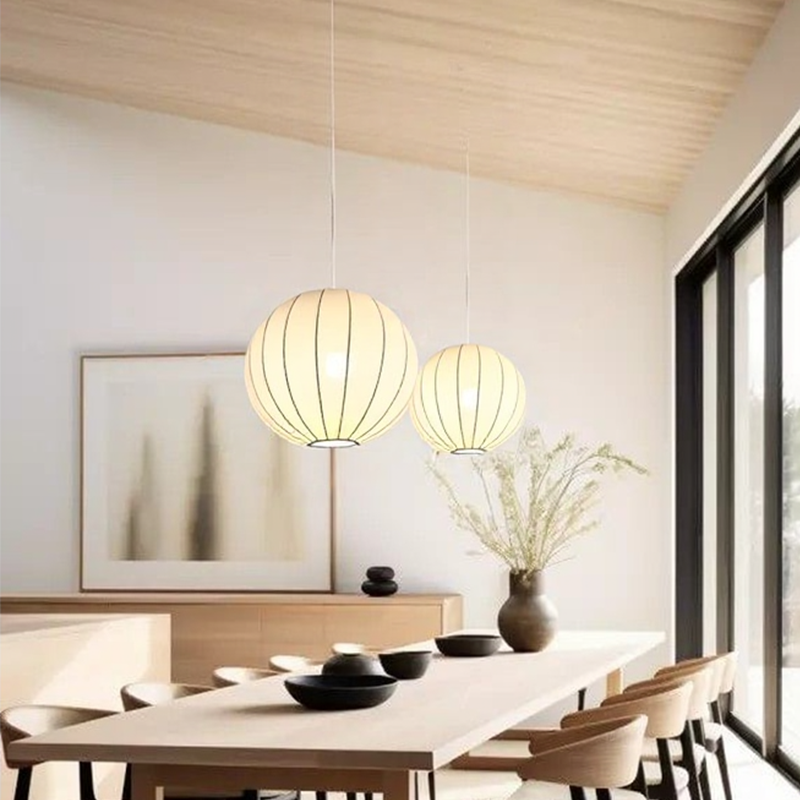 Élanterne™ – Lustre Chic Inspiré de la Lanterne Classique
