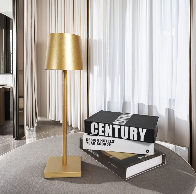 ToucheLumi™ – Lampe de Table LED à l’Allure Moderne