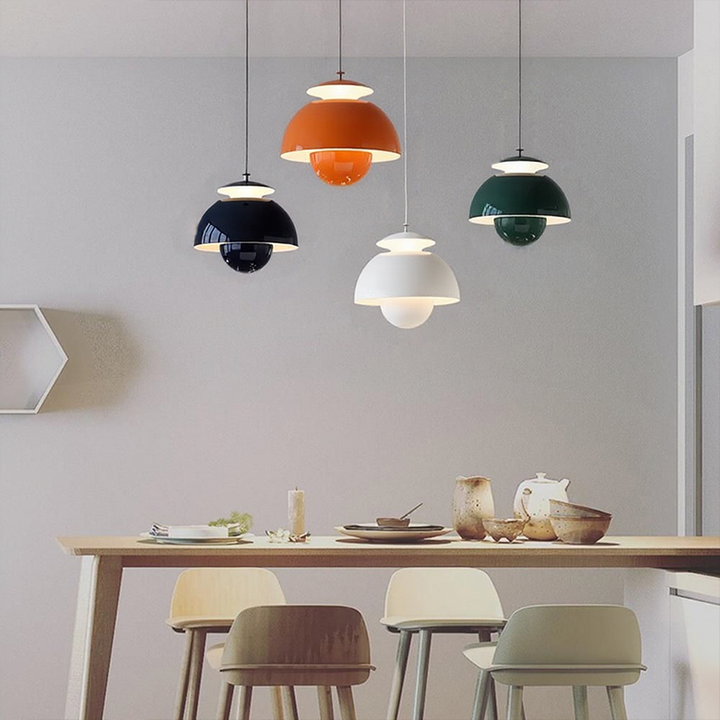 LumiBourgeon™ – Lustre Créatif au Design Floral Rétro