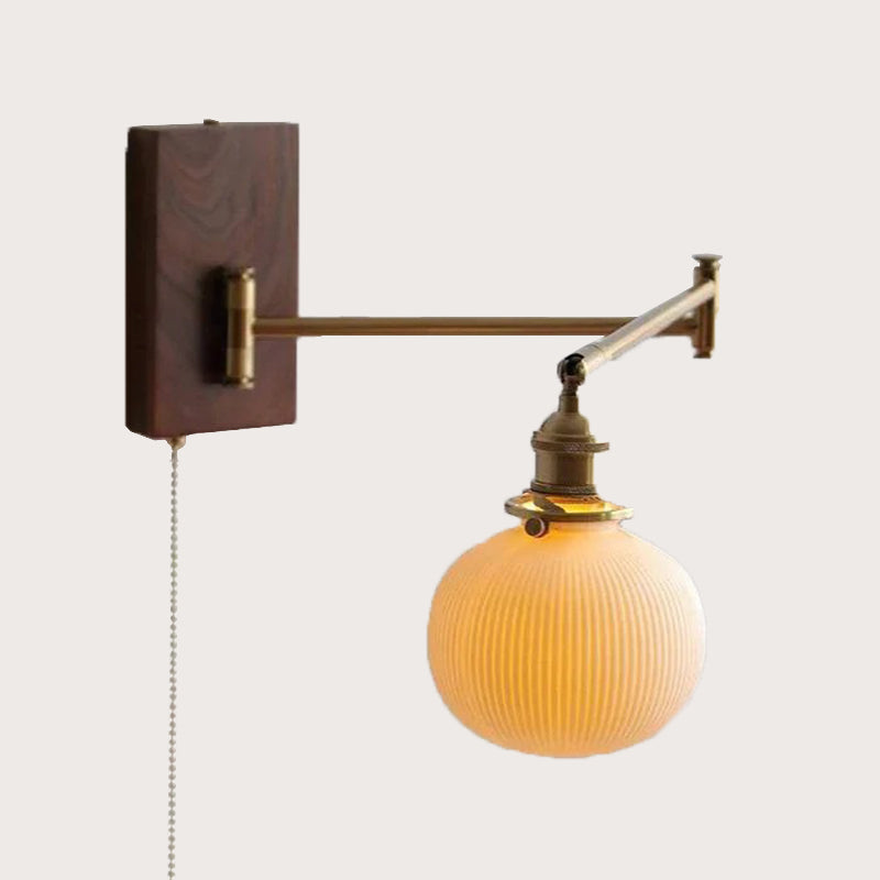 ÉcoAngle™ – Applique Orientable en Bois Naturel