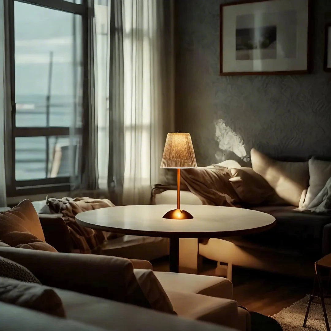 CristalLux™ – Lampe Métal Design Épuré