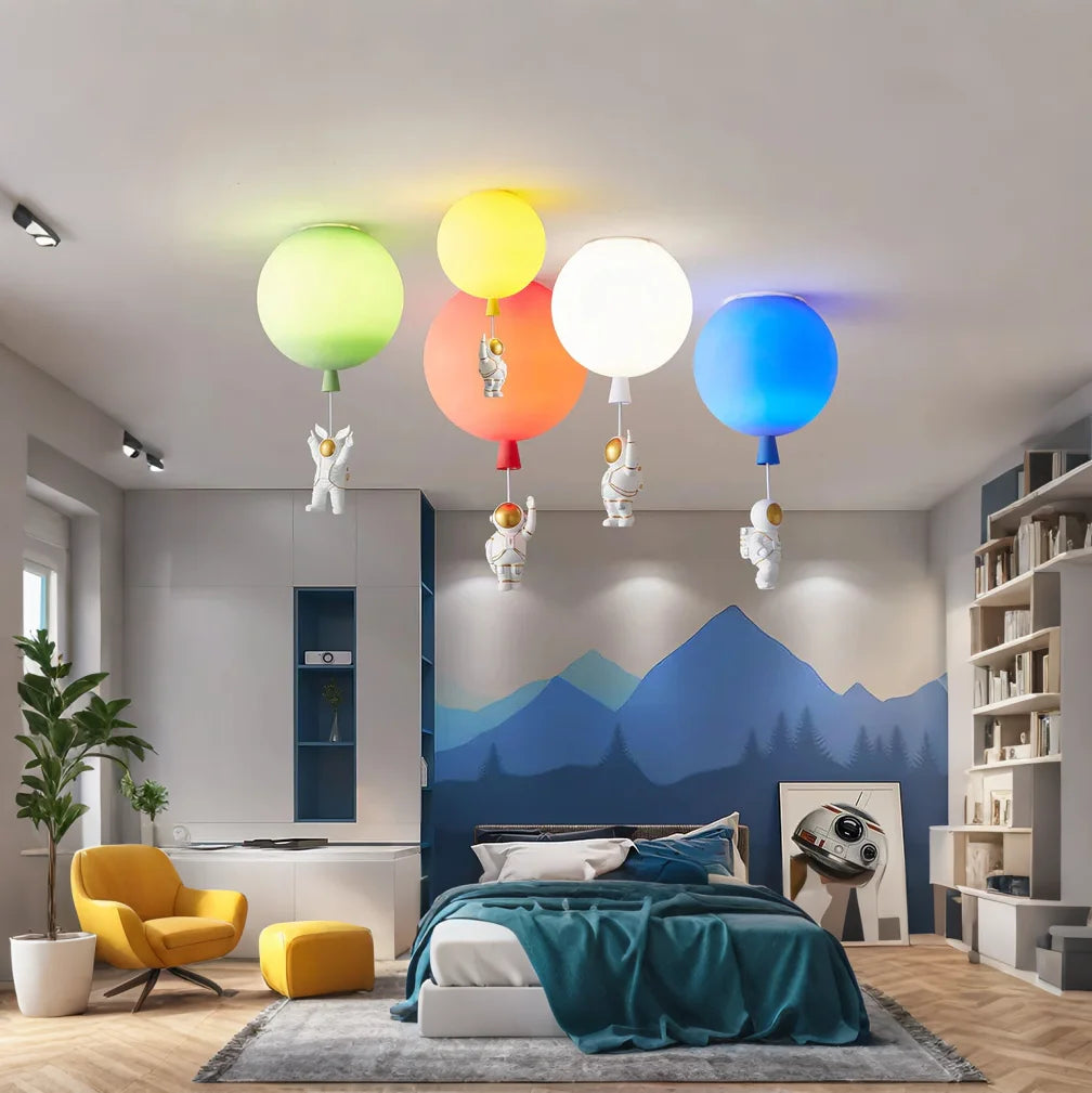 GalaxiLight™ – Éclairage Astronaute Suspendu avec LED