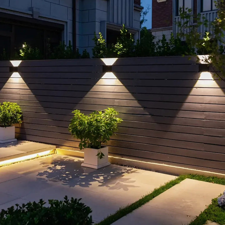 ÉclatModul™ – Lampe Murale Cubique à LED Ajustable
