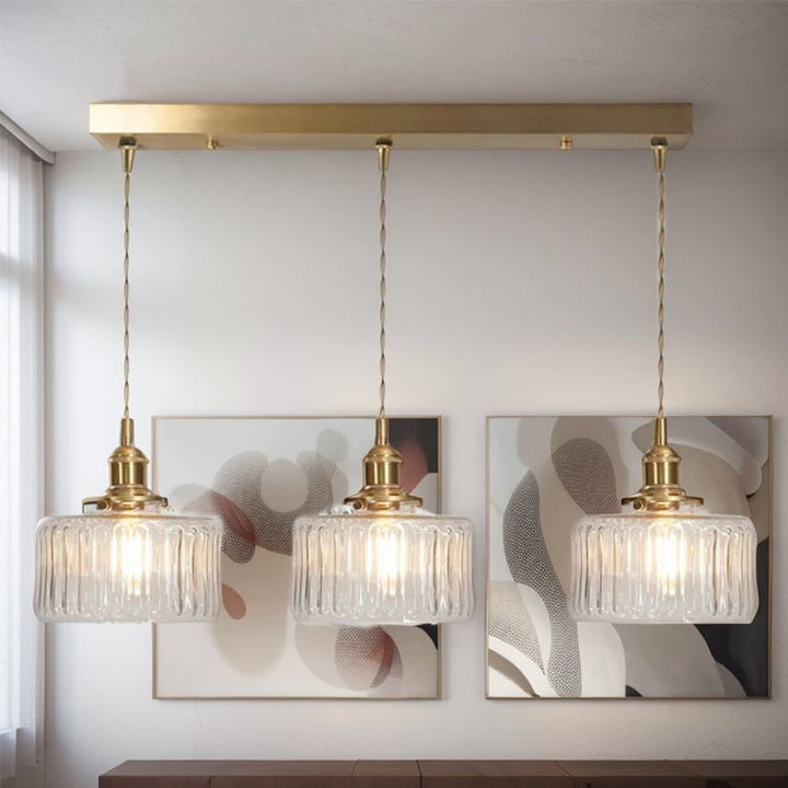 ChâteauLumi™ – Suspension Cristal au Charme Classique
