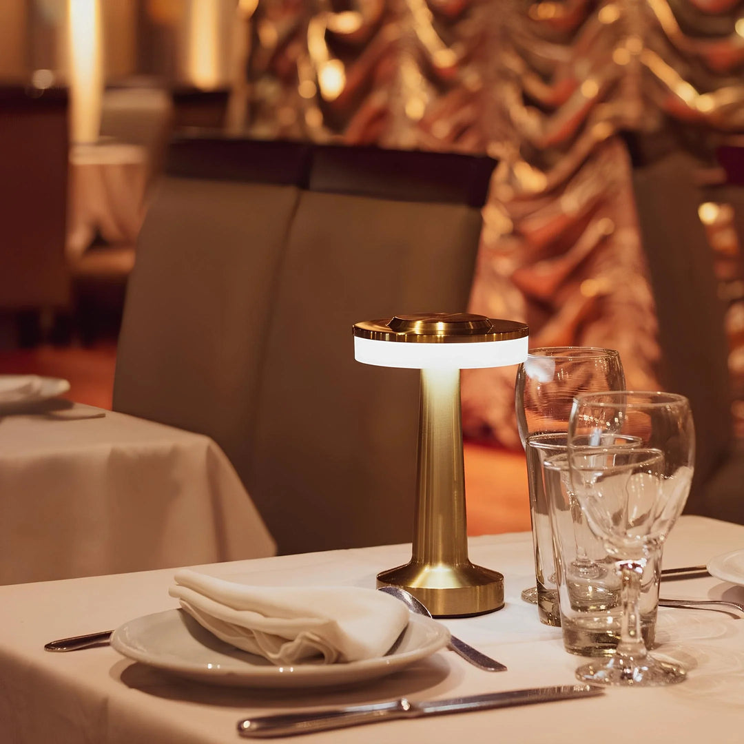 VintageGlow™ – Lampe de Table au Style Rétro