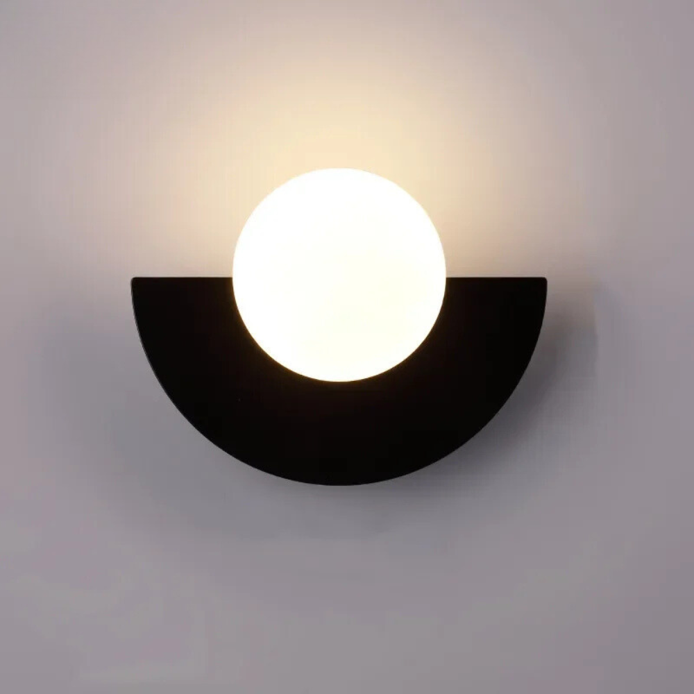 VerraLume™ – Applique LED en Verre Teinté au Style Scandinave