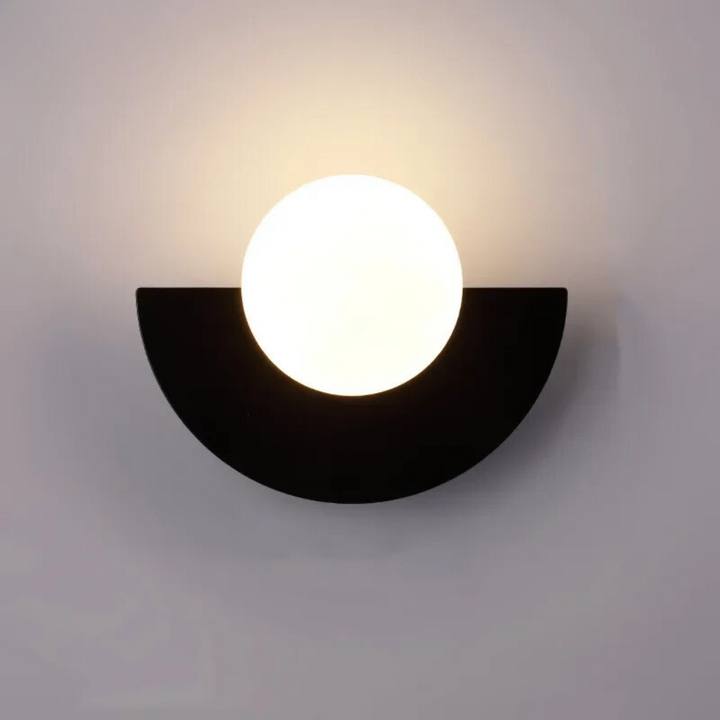 VerraLume™ – Applique LED en Verre Teinté au Style Scandinave