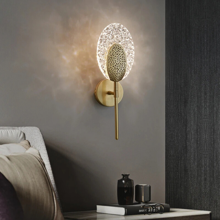 Velluto™ – Luminaire Mural LED en Laiton et Reflets Cuivrés