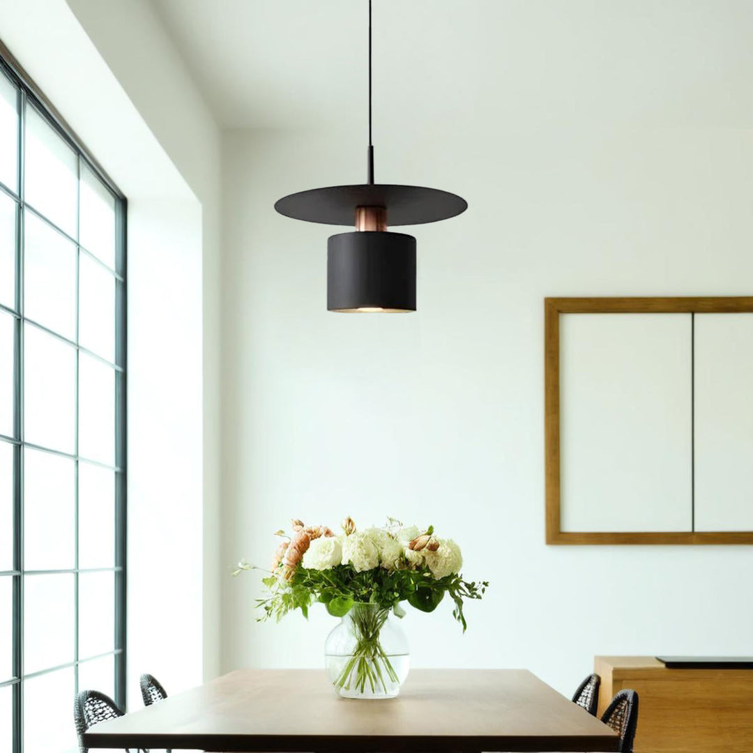 ÉclatMod™ – Suspension Stylée à l’Allure Moderne