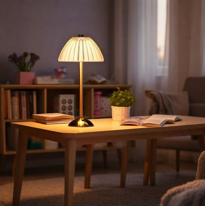 CristalLux™ – Lampe Métal Design Épuré