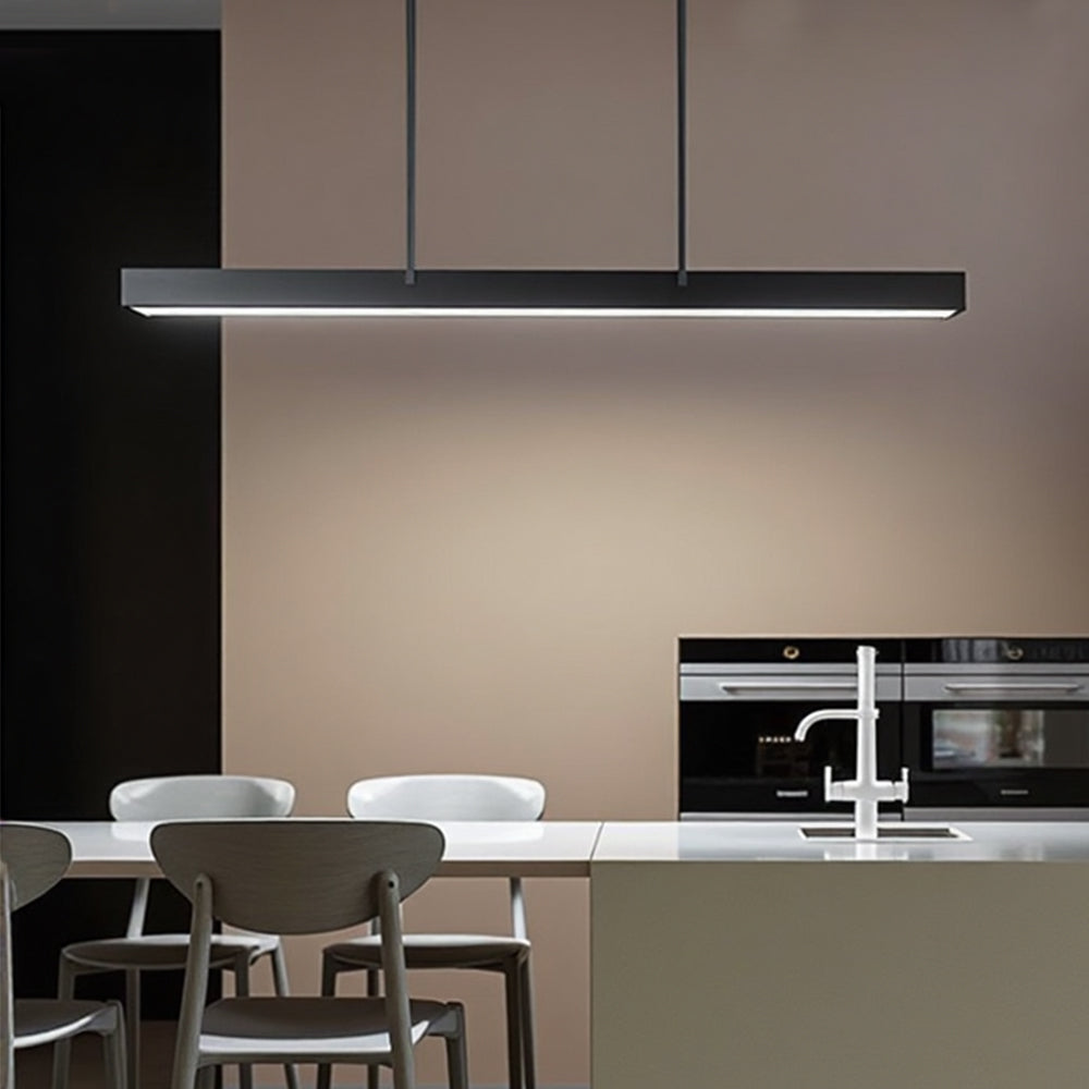 LinéaLumi™ – Lustre Minimaliste en Bande Longue
